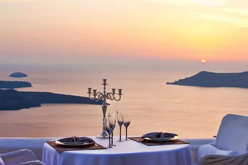Dreams Luxury Suites