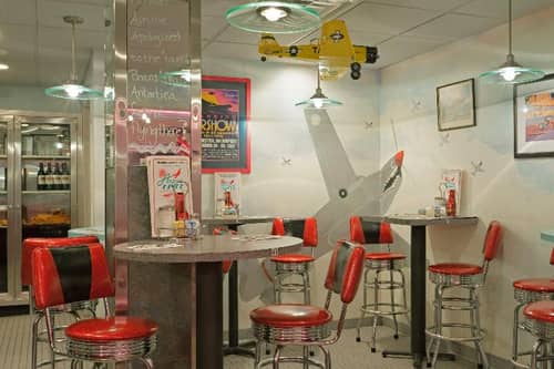 Holiday Inn Manchester Airport