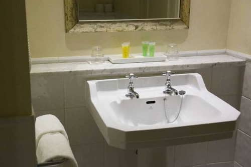 Castle Hotel Macroom