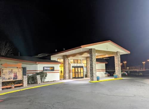 Navajoland Hotel Of Tuba City