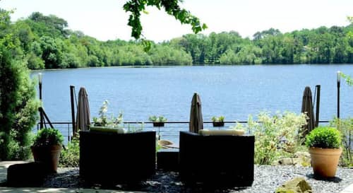 Brindos Lac & Château