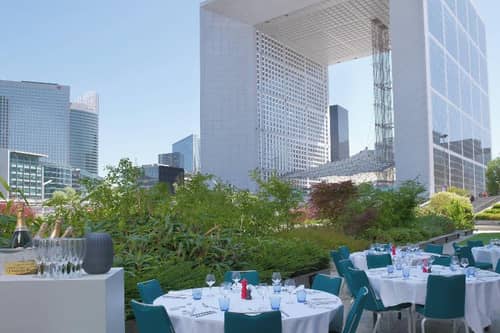 Renaissance Paris La Defense