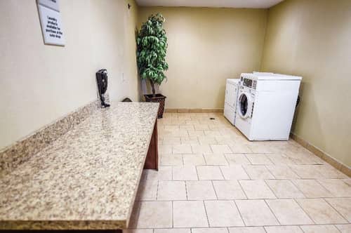 Hampton Inn & Suites Pine Bluff