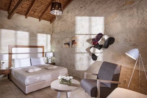 Happy Cretan Suites