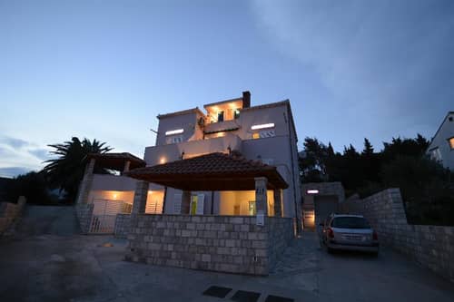 Villa Avantgarde BandB