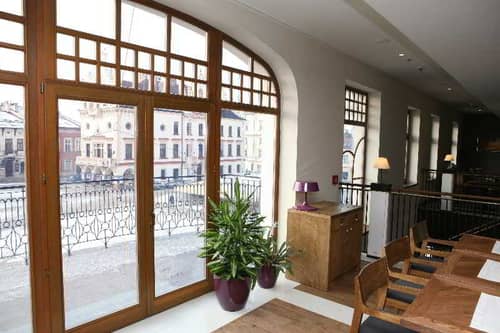 Bristol Tradition & Luxury