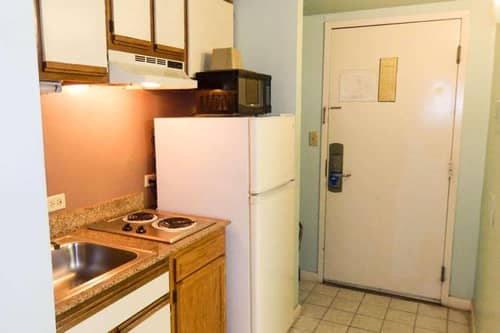 Red Roof PLUS & Suites Virginia Beach - Seaside