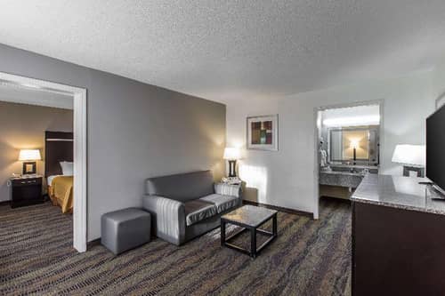 Quality Inn & Suites Thomasville Area
