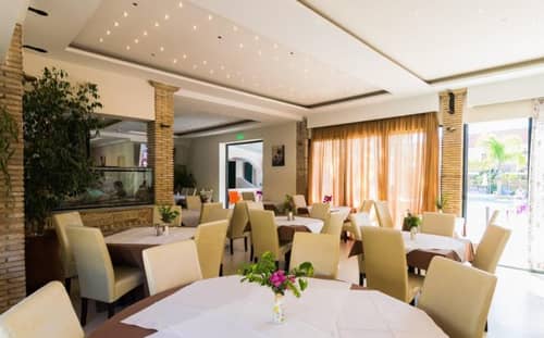 Zante Plaza Hotel & Apartments