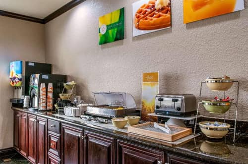 Quality Inn & Suites Slidell