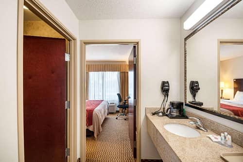 Comfort Inn & Suites Cambridge