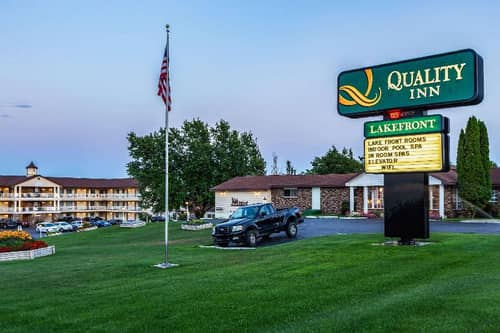Quality Inn Lakefront