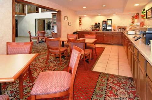 Quality Inn Burlington near Hwy 34