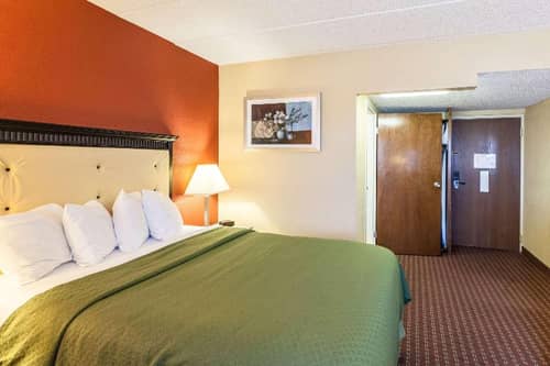 Quality Inn & Suites Lincoln