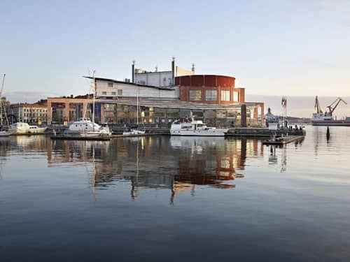 Hotel Riverton