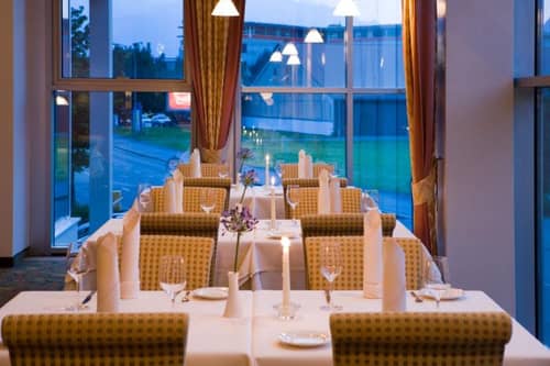 Penz Hotel West