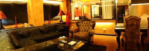 Fields Plaza Suites