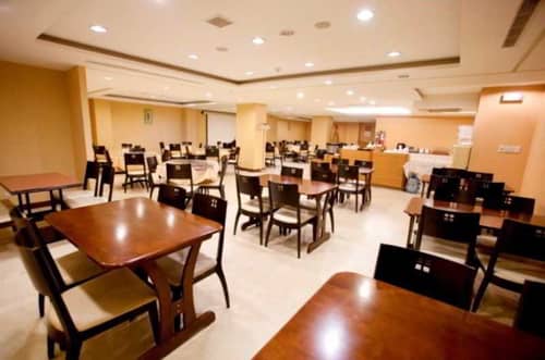 Ren Mei Business Hotel