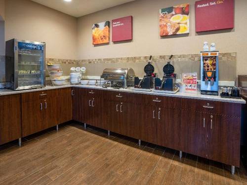 Comfort Suites Rapid River Lodge