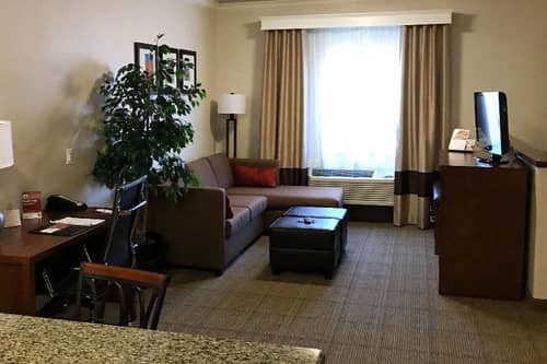Comfort Suites Near Six Flags Magic Mountain