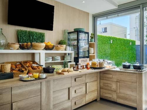 B&B HOTEL Antibes Juan-les-Pins