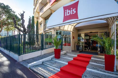 ibis Cannes Plage la Bocca