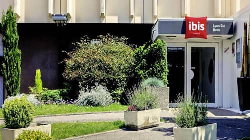 Ibis Lyon Est Bron