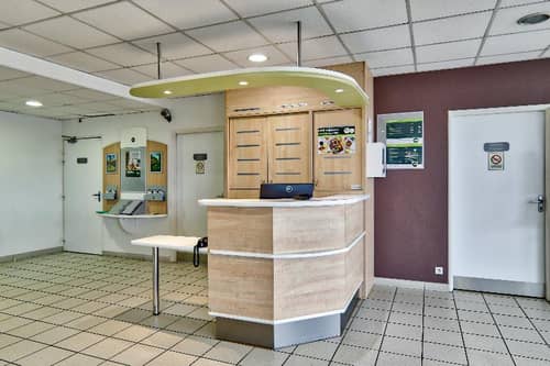 B&B HOTEL Montluçon Saint-Victor