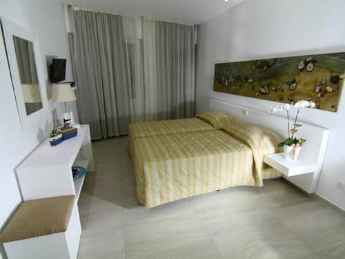 Opera hotel
