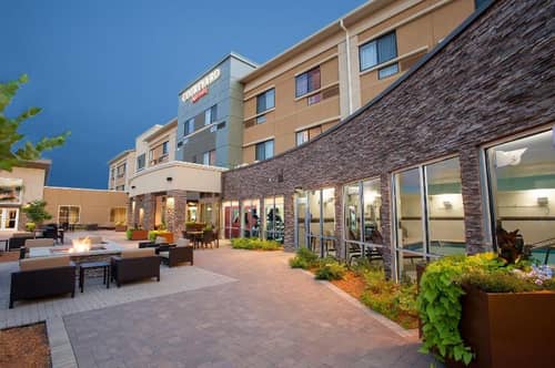 Courtyard Mankato