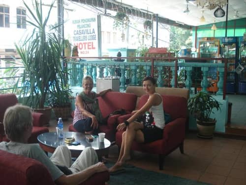 Kameleoon Travellers Lodge