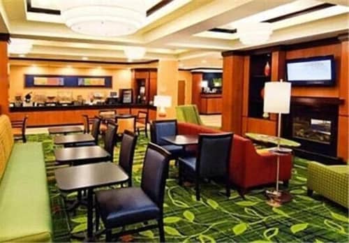 Fairfield Inn & Suites Plainville