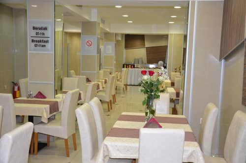 Hotel Zeder Garni