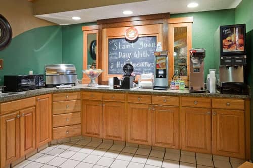 AmericInn by Wyndham Bismarck