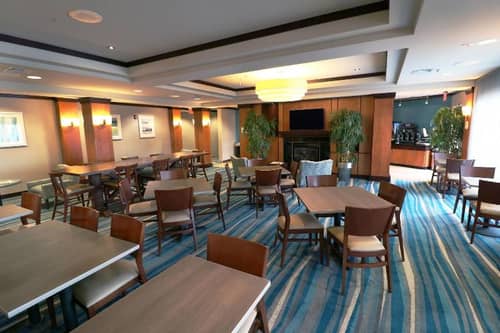 Fairfield Inn & Suites Des Moines Airport