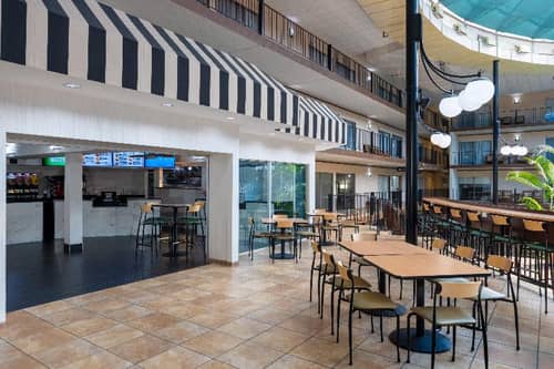 Holiday Inn Des Moines-Airport/Conf Center