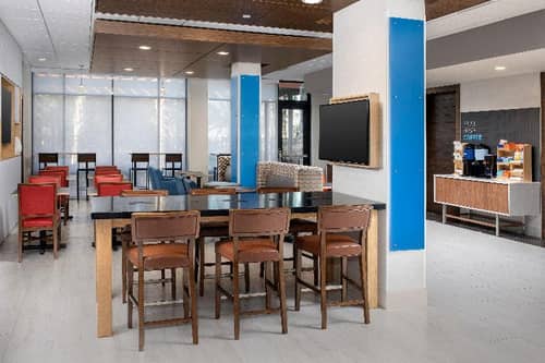 Holiday Inn Express Newnan