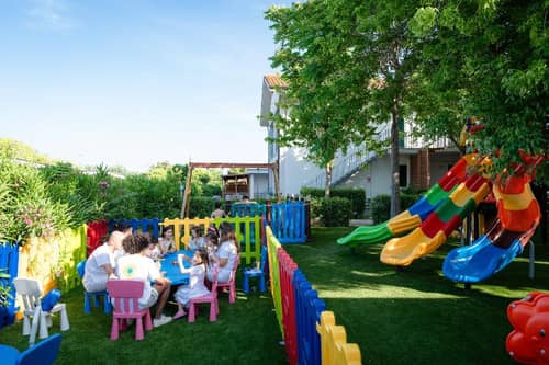 Club del Sole Stork Family Collection