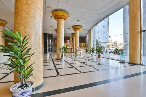 Crown Palace Hotel