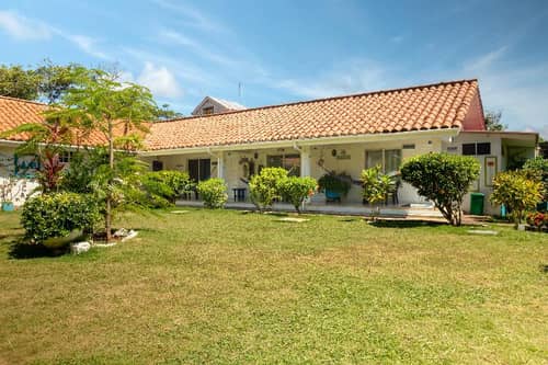 Hosteria Mar y Sol