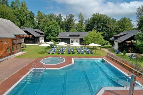 Naturel Dorf Schönleitn