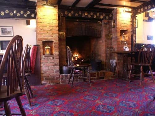 The Saracens Head - Inn
