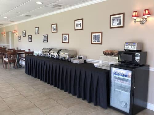 Ramada by Wyndham New Iberia