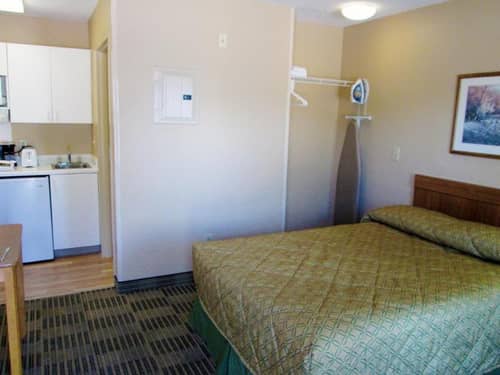 HomeTowne Studios Dallas - Mesquite