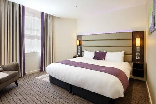 Premier Inn Manchester - Heaton Park
