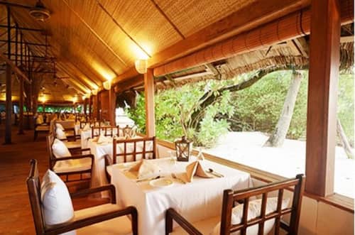 Makunudu Island Resort