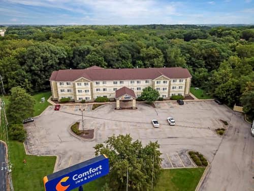 Comfort Inn & Suites Quad Cities - East Moline
