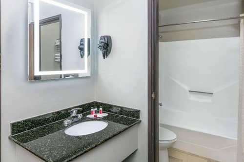 Howard Johnson by Wyndham New Braunfels