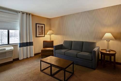 Four Points by Sheraton Peoria Downtown
