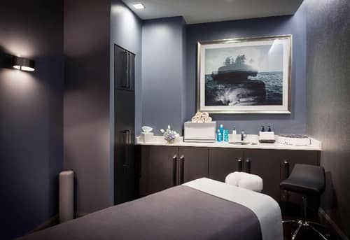 The Logan Philadelphia, Curio Collection by Hilton